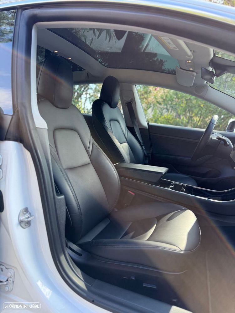 Tesla Model 3 Standard Range Plus RWD - 11