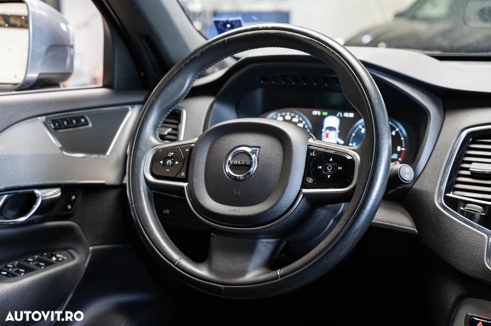 Volvo XC 90 D5 AWD Geartronic Inscription - 14