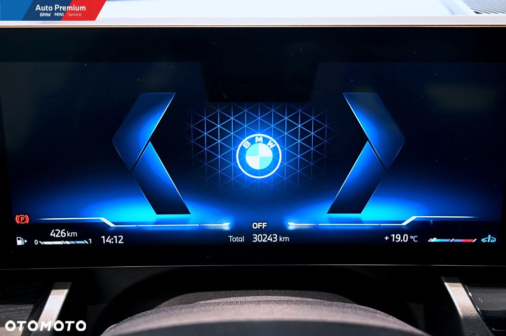 BMW Seria 5 520d xDrive - 4