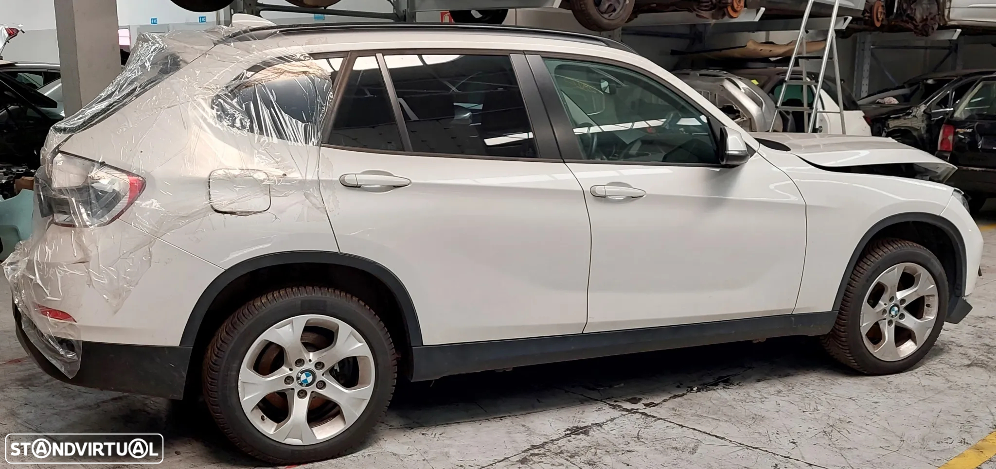 BMW X1 E84 PARA PEÇAS - 4