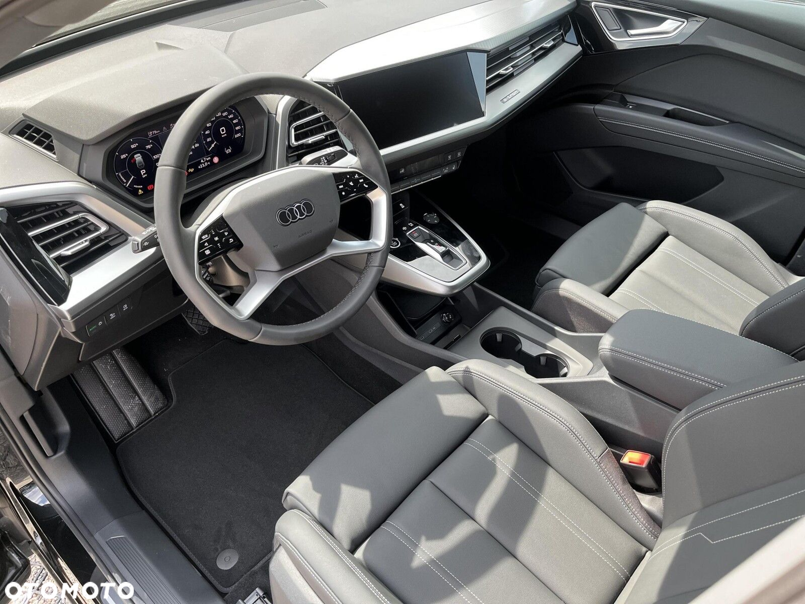 Audi Q4 e-tron - 16