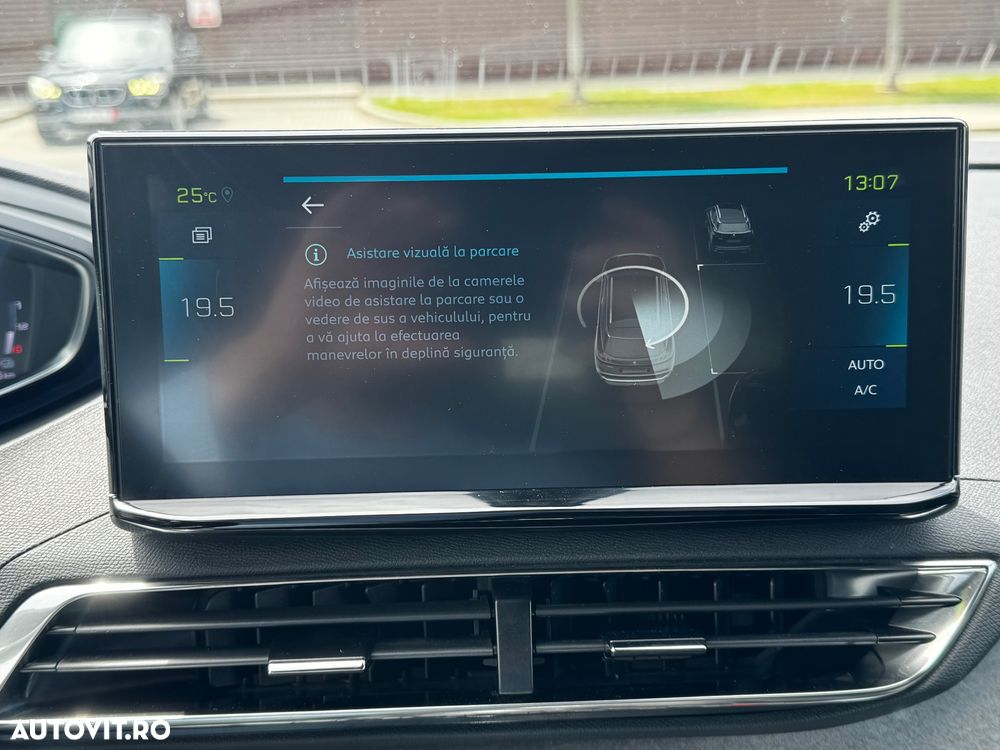 Peugeot 3008 225 e-EAT8 GT - 35
