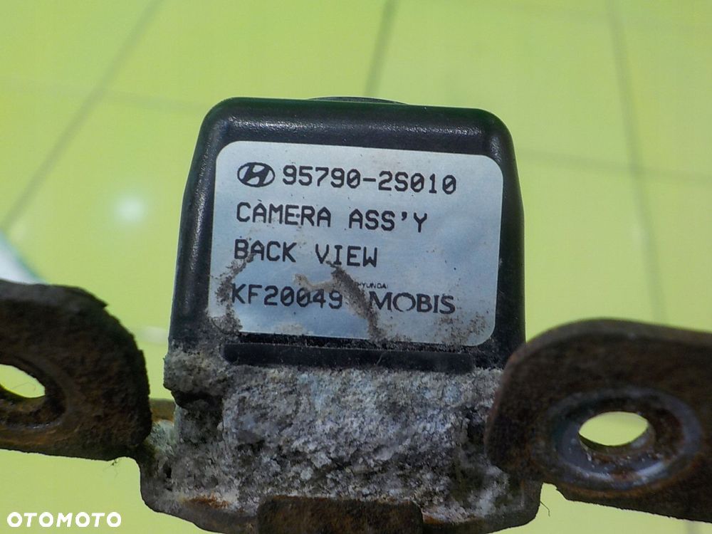 HYUNDAI ix35 1.7 CRDI 12r 5D kamera cofania 95790-25010 - 6