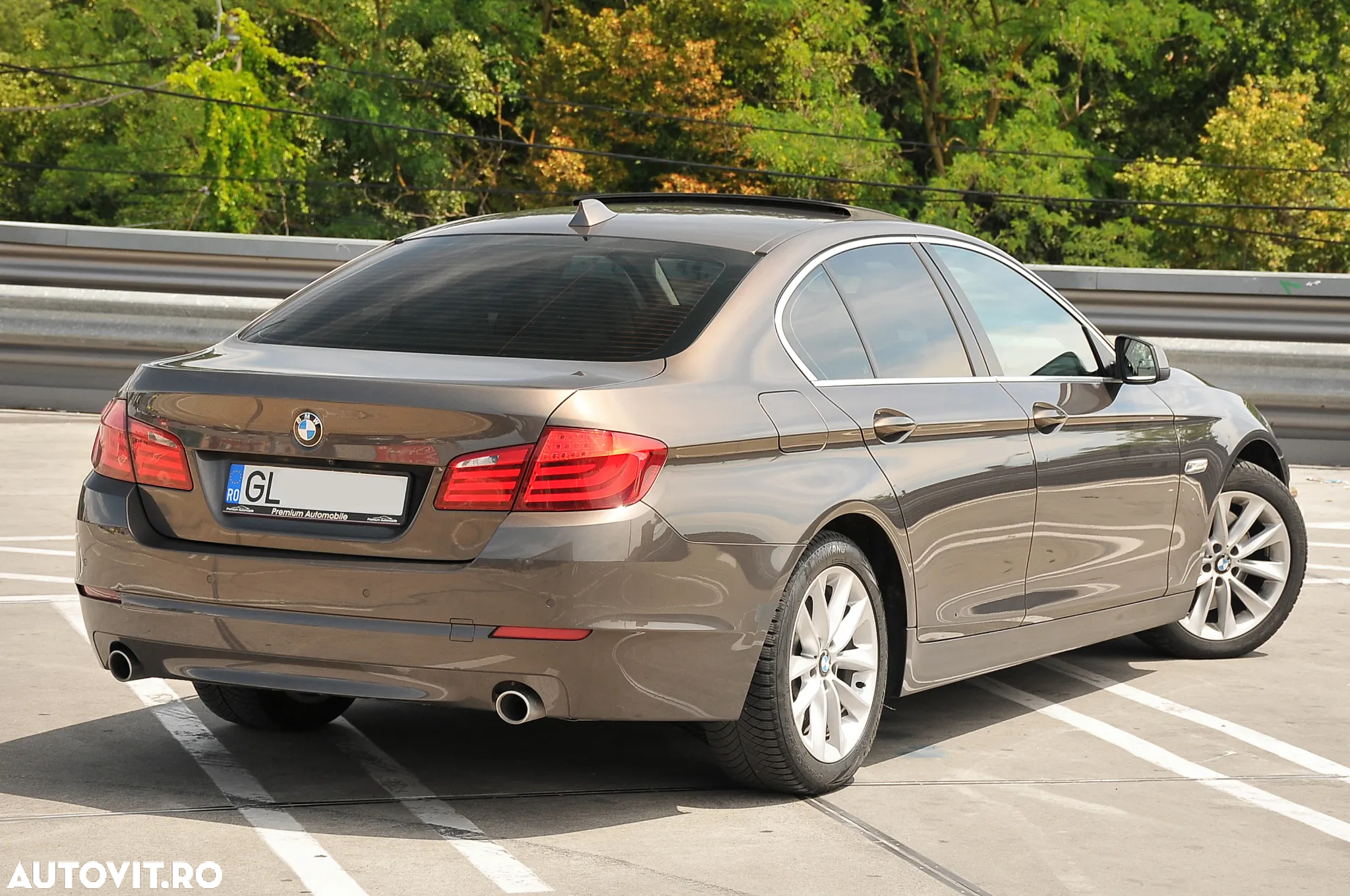 BMW Seria 5 535d Aut. - 12