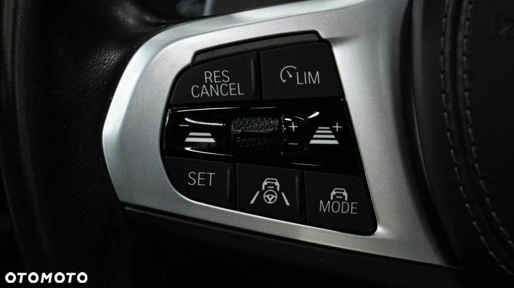 BMW X5 xDrive30d sport - 27