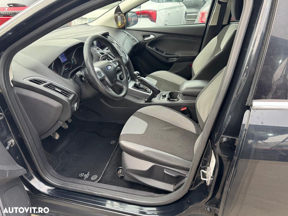 Ford Focus 1.0 EcoBoost Start Stop Titanium - 8