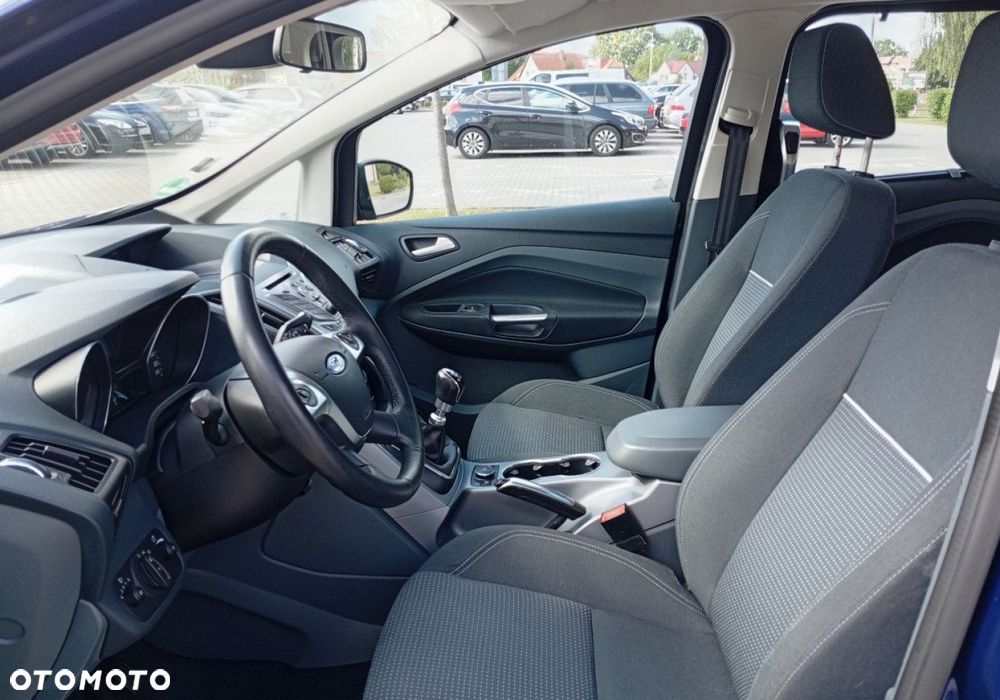 Ford Grand C-MAX - 18