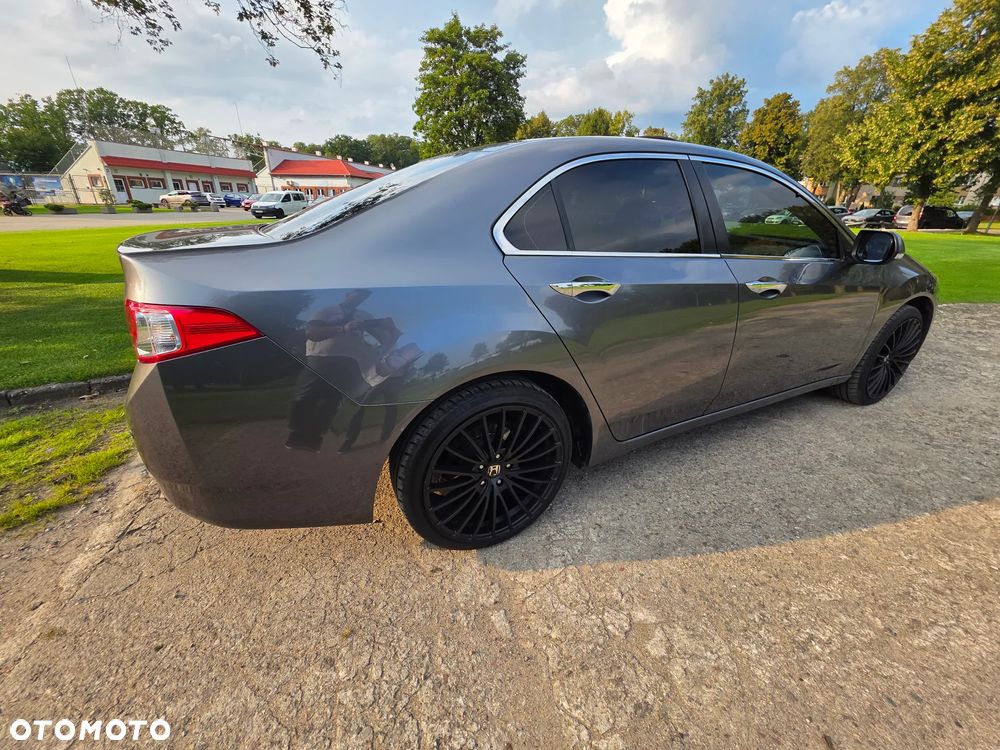 Honda Accord 2.0 Executive Nav - 7