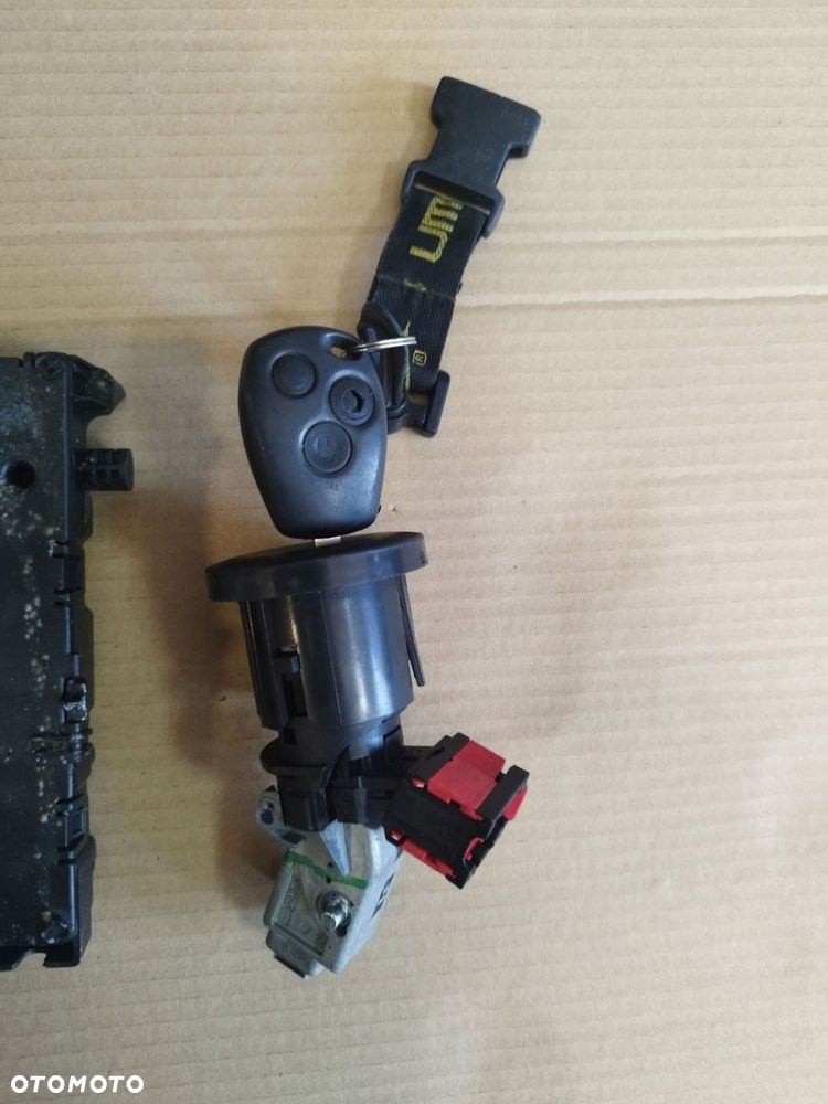 ZESTAW STARTOWY KOMPUTER STEROWNIK MASTER III MOVANO B 2.3 DCI 237108788R - 4