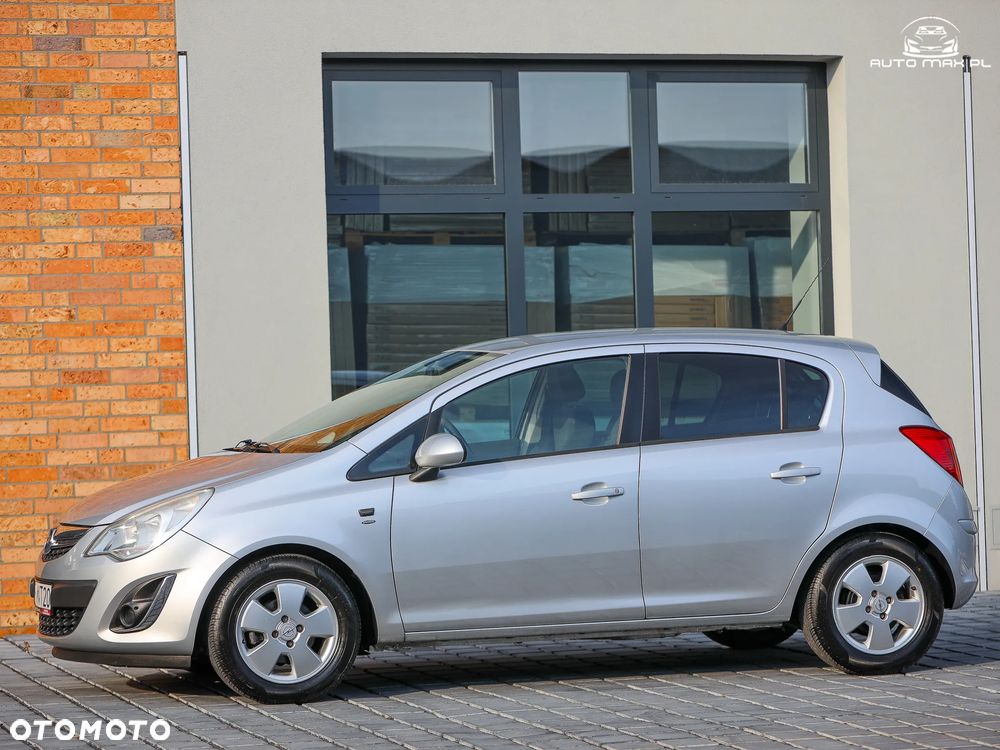 Opel Corsa 1.4 16V Satellite - 10