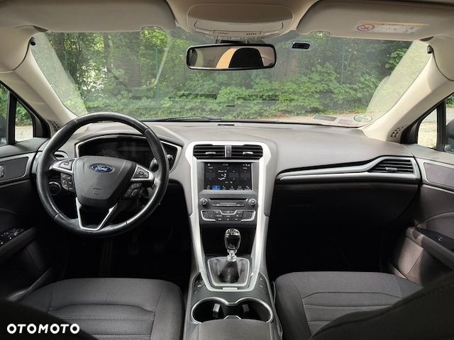 Ford Mondeo 1.5 EcoBoost Trend - 19