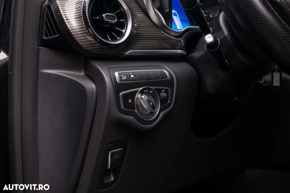 Mercedes-Benz V 300 d Lang 4Matic 9G-TRONIC Avantgarde - 22