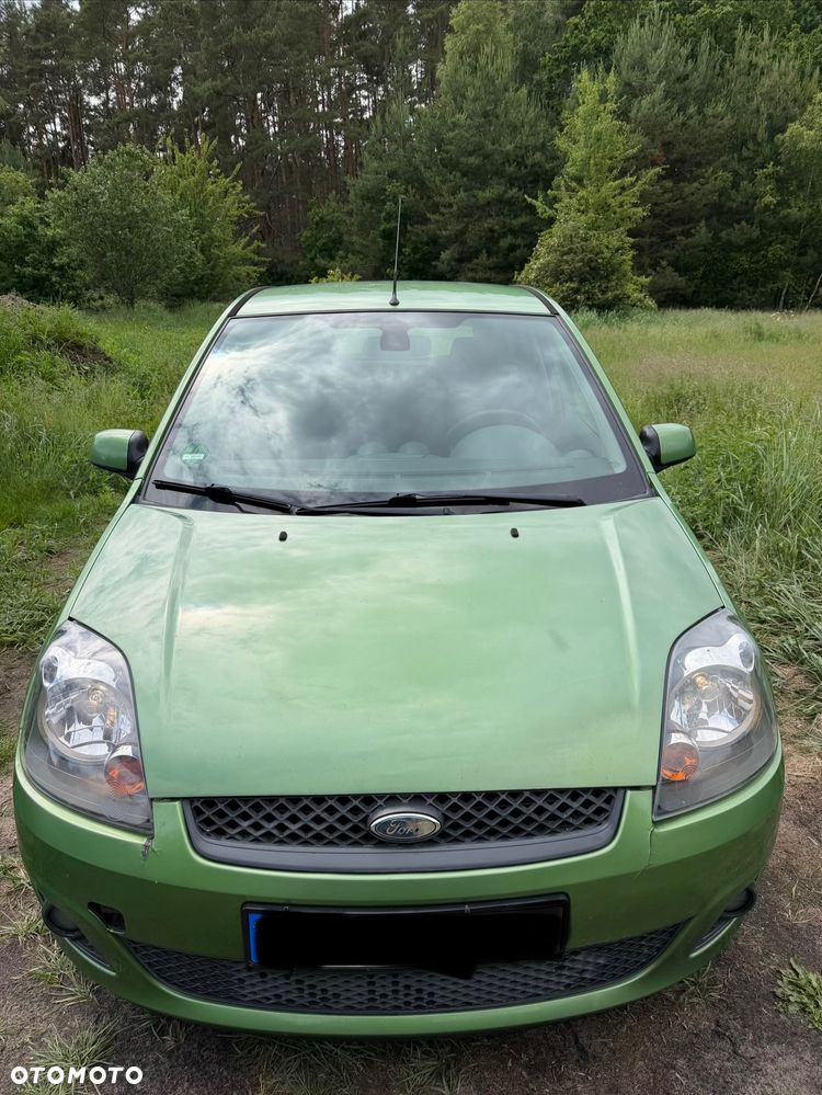 Ford Fiesta 1.4 Champions Edition - 2