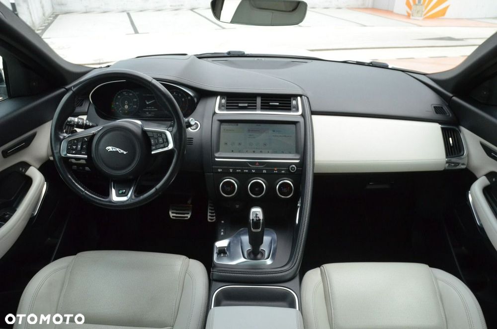 Jaguar E-Pace 2.0 i4P AWD R-Dynamic SE - 20