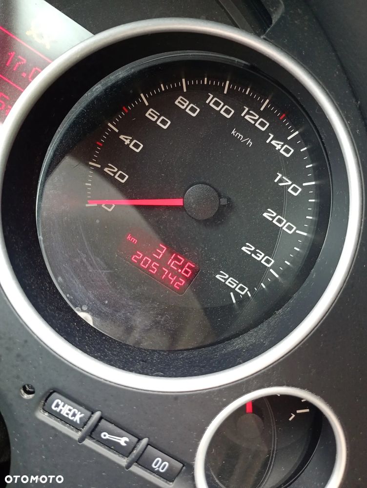 Seat Exeo 2.0 TDI CR Sport - 28