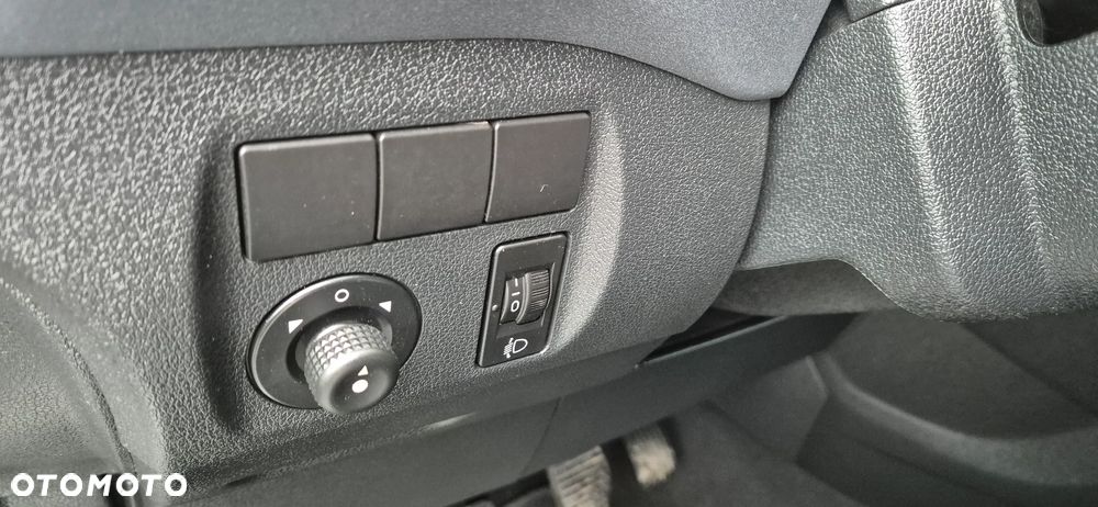 Citroën Berlingo 1.6 HDi XTR - 16