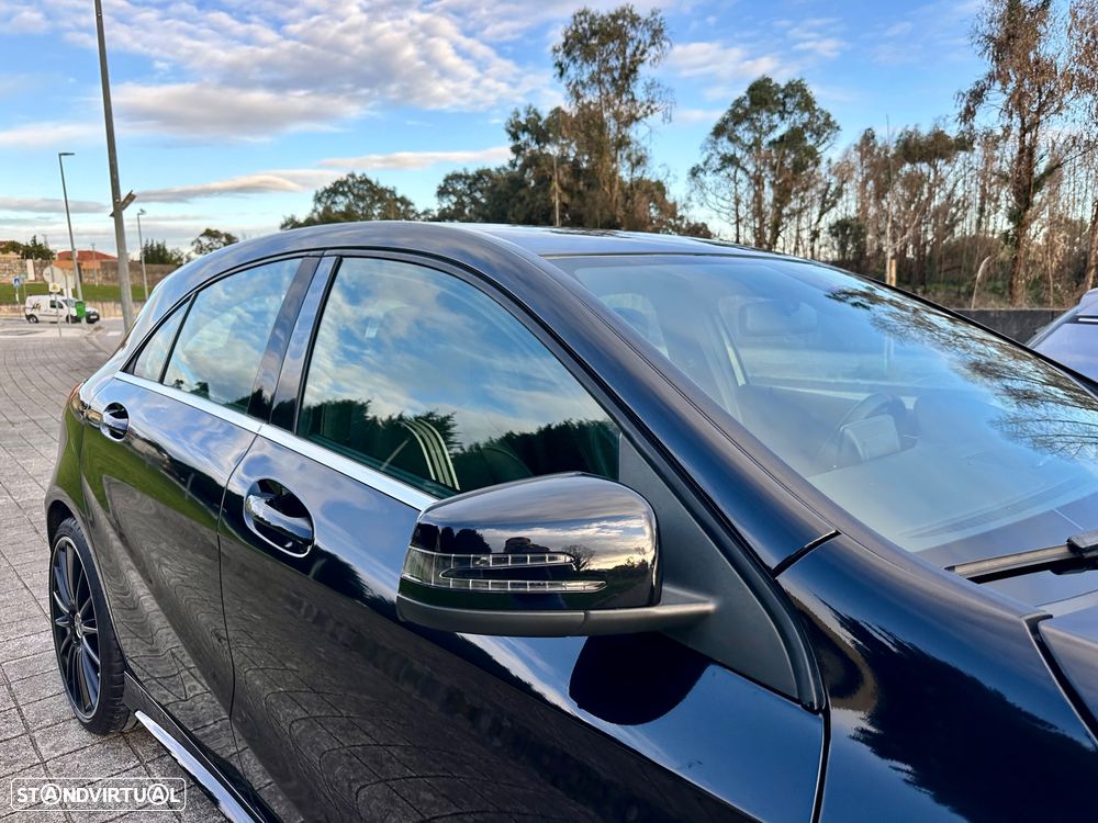 Mercedes-Benz A 180 CDI 7G-DCT AMG Line - 13