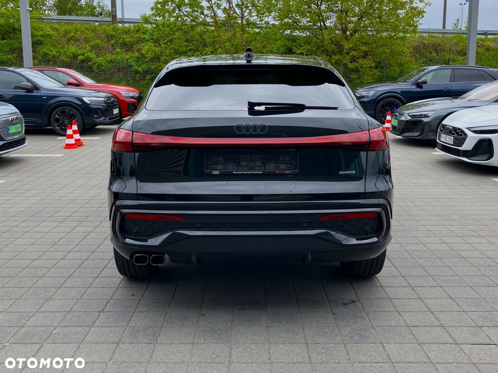 Audi Q5 Sportback - 10