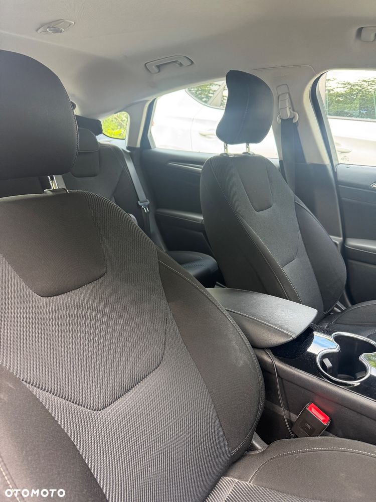 Ford Mondeo 1.5 EcoBoost Titanium - 8