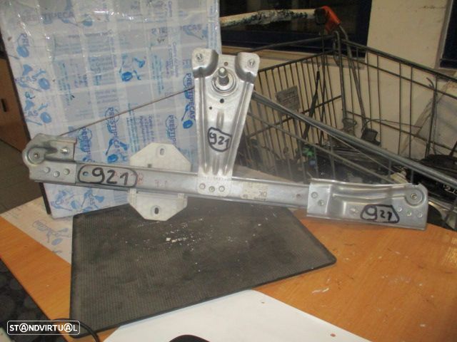 Elevador Manual Elevm921 DACIA LOGAN 2 MCV FASE 1 2013 1.2I 75CV 5P BRANCA FDRT - 1