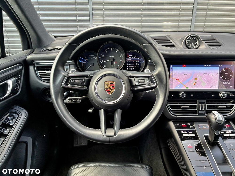 Porsche Macan - 20