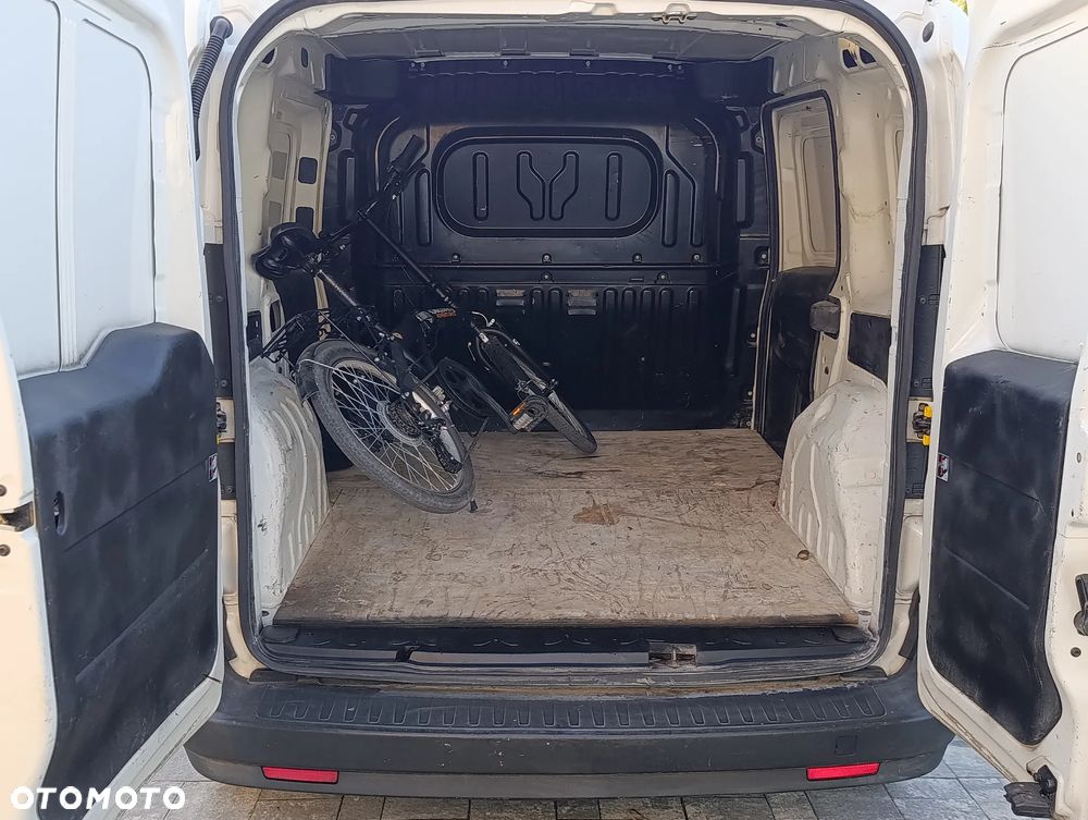 Fiat Doblo - 11