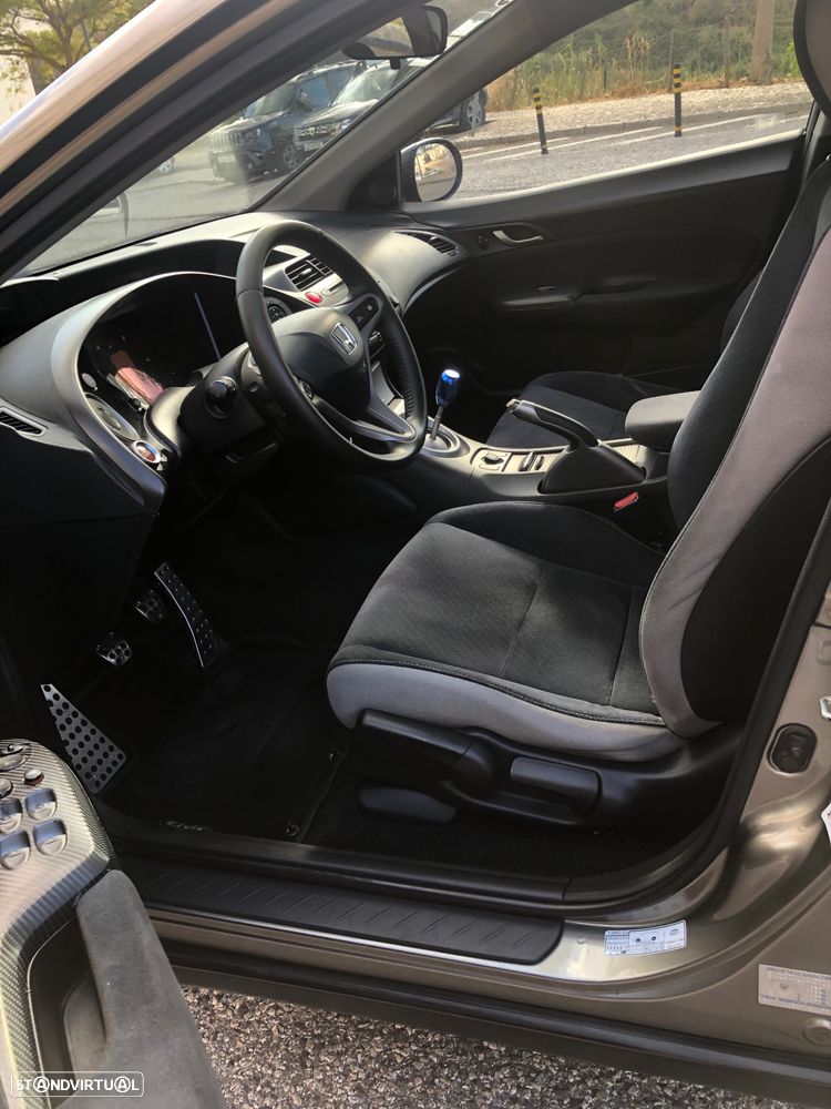 Honda Civic 1.4 Comfort - 6