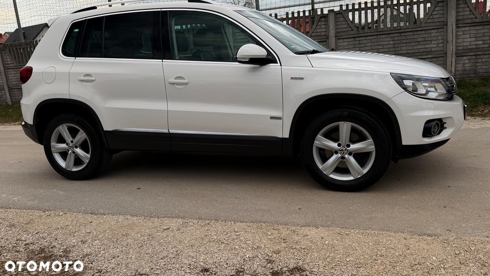 Volkswagen Tiguan 2.0 TDI 4Mot Perfectline R-Style DSG - 14