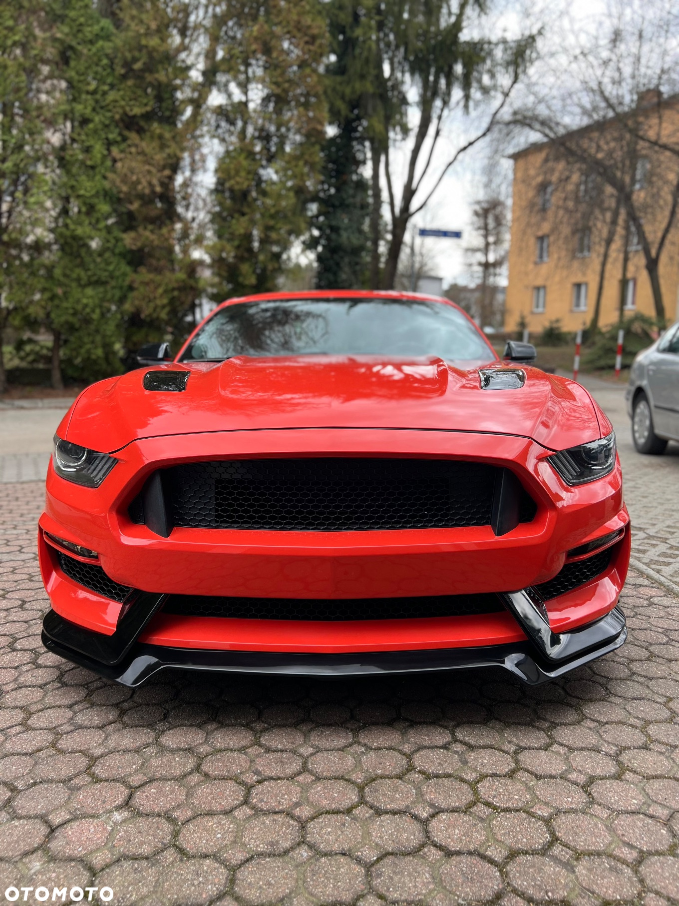 Ford Mustang 5.0 V8 GT - 2