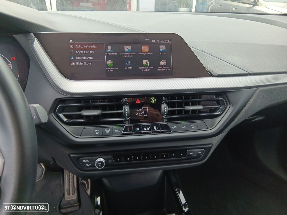 BMW 116 d Pack Desportivo M Auto - 16