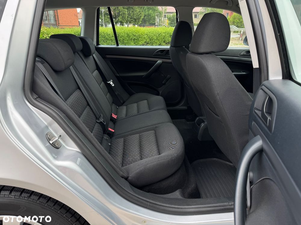 Skoda Octavia 1.6 TDI Ambiente - 8