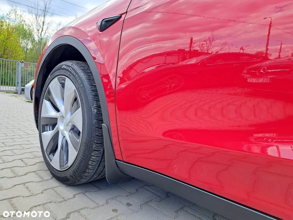 Tesla Y Model Long Range Dual Motor AWD - 12