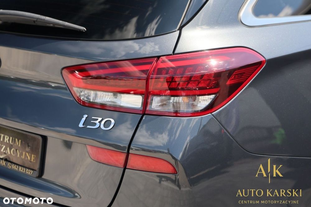 Hyundai i30 - 19