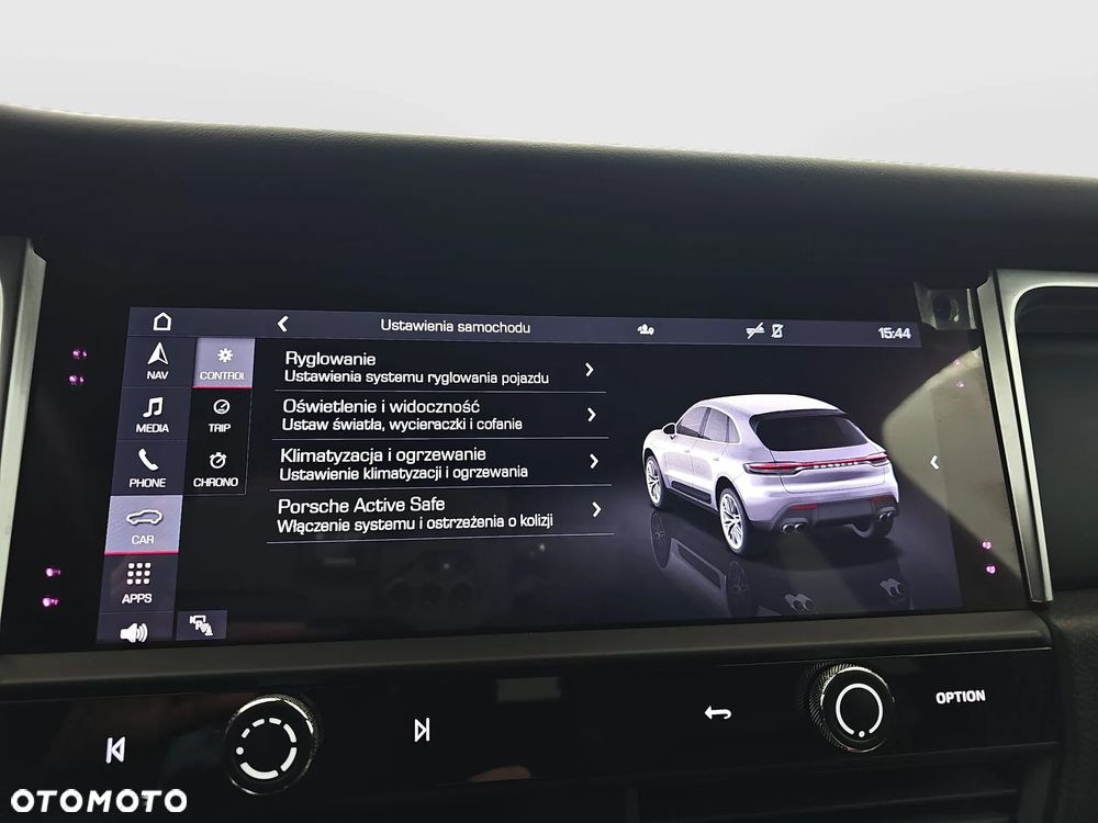 Porsche Macan T - 28