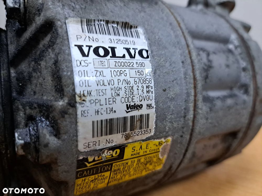 Volvo V70 S80 XC70 Kompresor / Sprężarka klimatyzacji 31250519 - 2