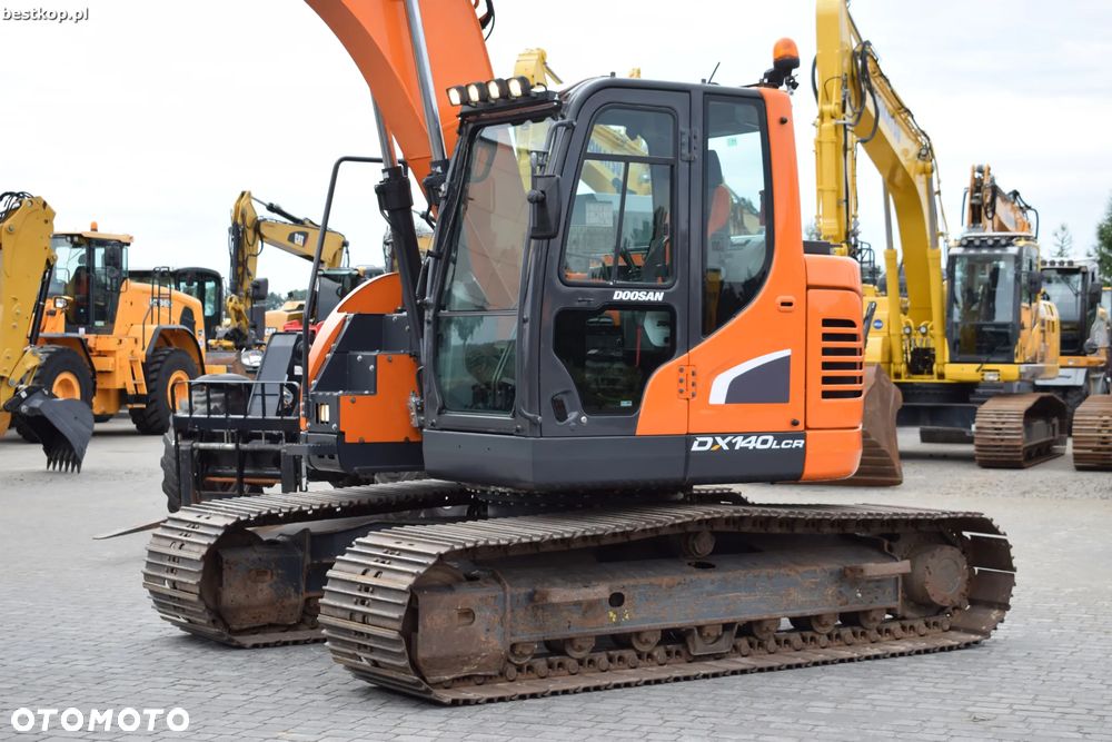 Doosan DX140LCR-5 - 2