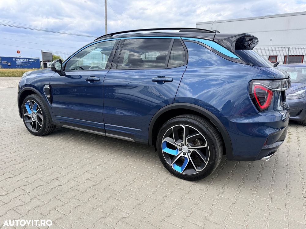 Lynk&Co 01 - 6