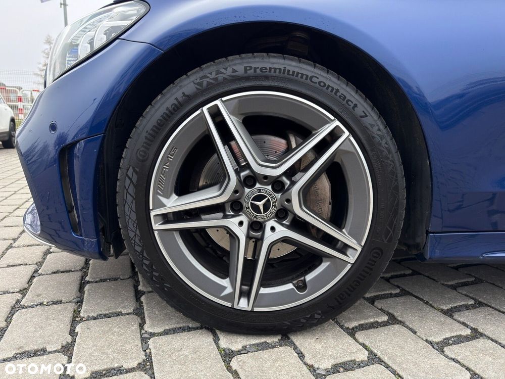 Mercedes-Benz Klasa C 200 4MATIC 9G-TRONIC - 9