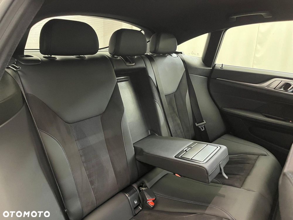 BMW Seria 4 420d xDrive mHEV M Sport sport - 33