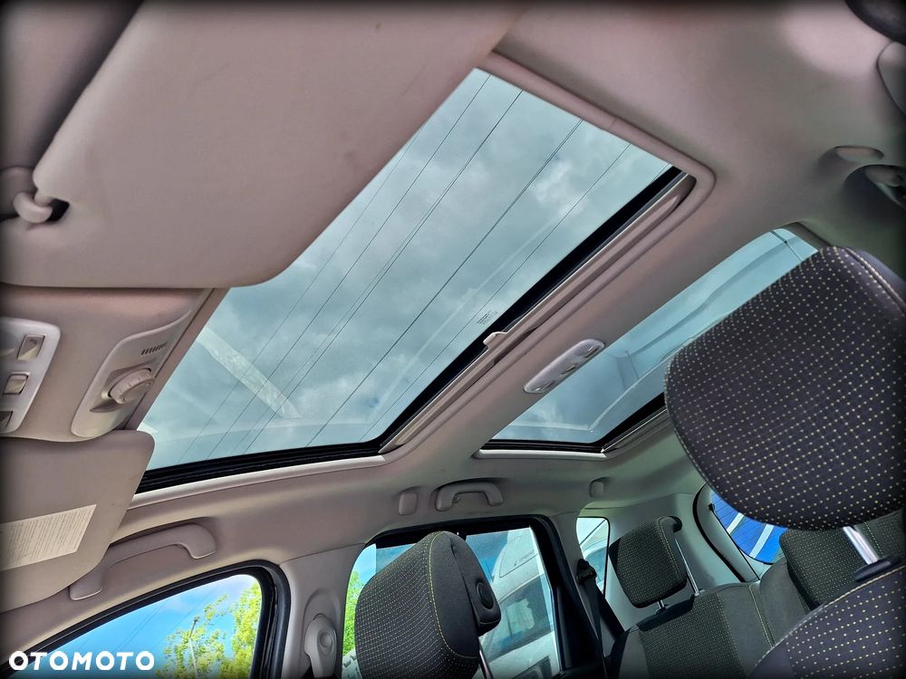 Renault Scenic 1.4 16V TCE Privilege - 21