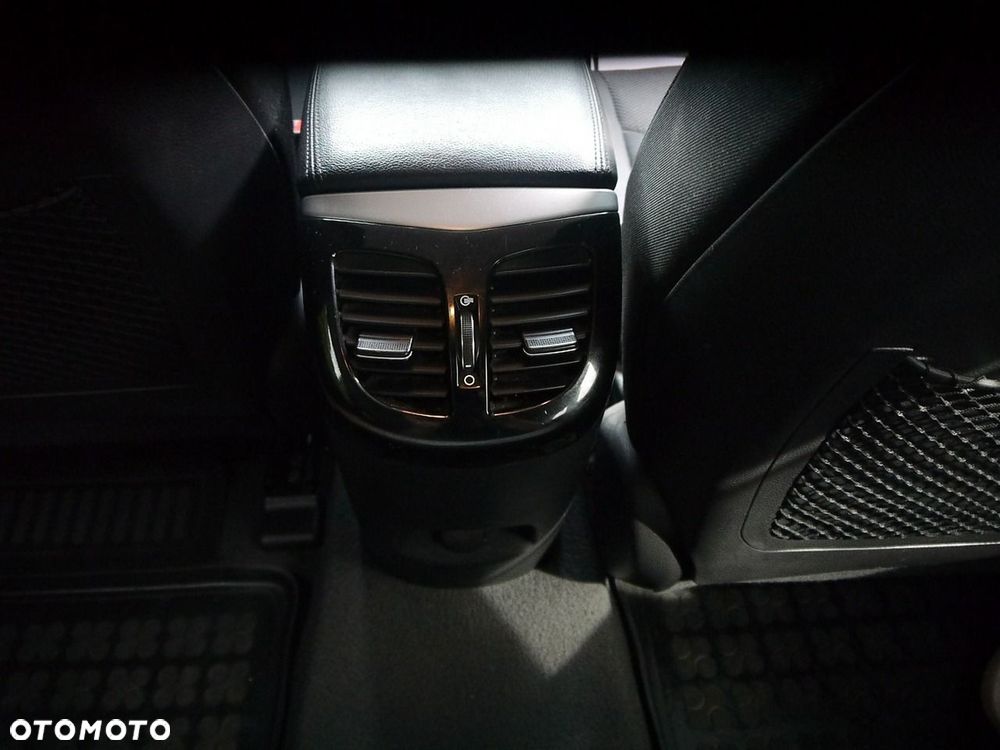 Hyundai i40 1.7 CRDi Comfort - 40