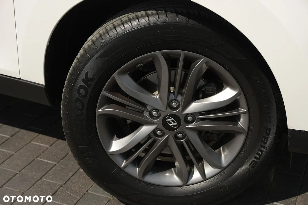 Hyundai ix35 1.6 2WD Fifa World Cup Edition - 17