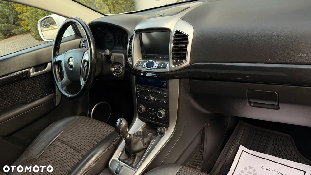 Chevrolet Captiva 2.4 AWD LT+ - 7