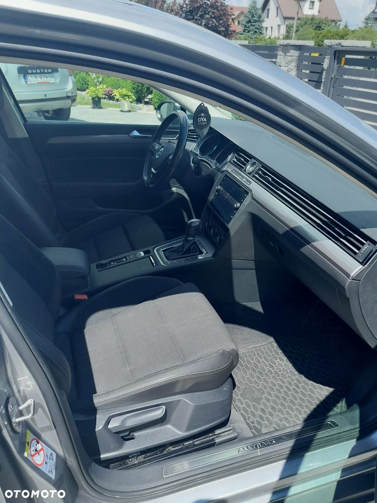 Volkswagen Passat Alltrack - 29