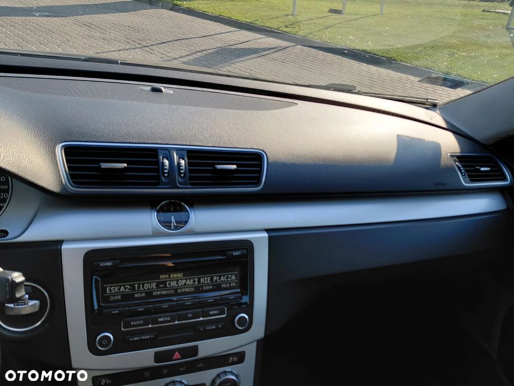 Volkswagen Passat 1.4 TSI Trendline - 26