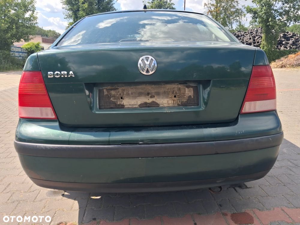 Volkswagen Bora Golf IV 4silnik 1.4 16v 55 Kw 75 KM skrzynia biegów DUU DLP DUW DUS drzwi maska zderzak klapa LC6M lampa grill atrapa lusterko panel sterownik moduł przewód wąż wiązka lewarek maglownica cewka kolektor tłumik wydech alternator rozrusznik fotel kierownica sterownik stacyjka belka sanki mcperson zwrotnica zacisk hamulcowy serwo pompa abs paliwa schowek szyba zamek czujnik sonda sprężarka klimatyzacji zbiorniczek podszybie wahacz zwrotnica NA CZĘŚCI - 6