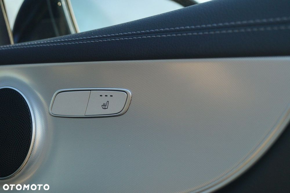 Mercedes-Benz Klasa E - 17