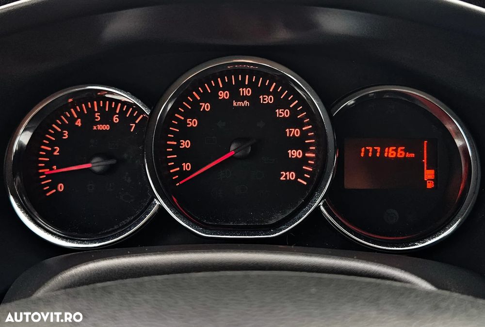 Dacia Logan 0.9 90CP Laureate - 20