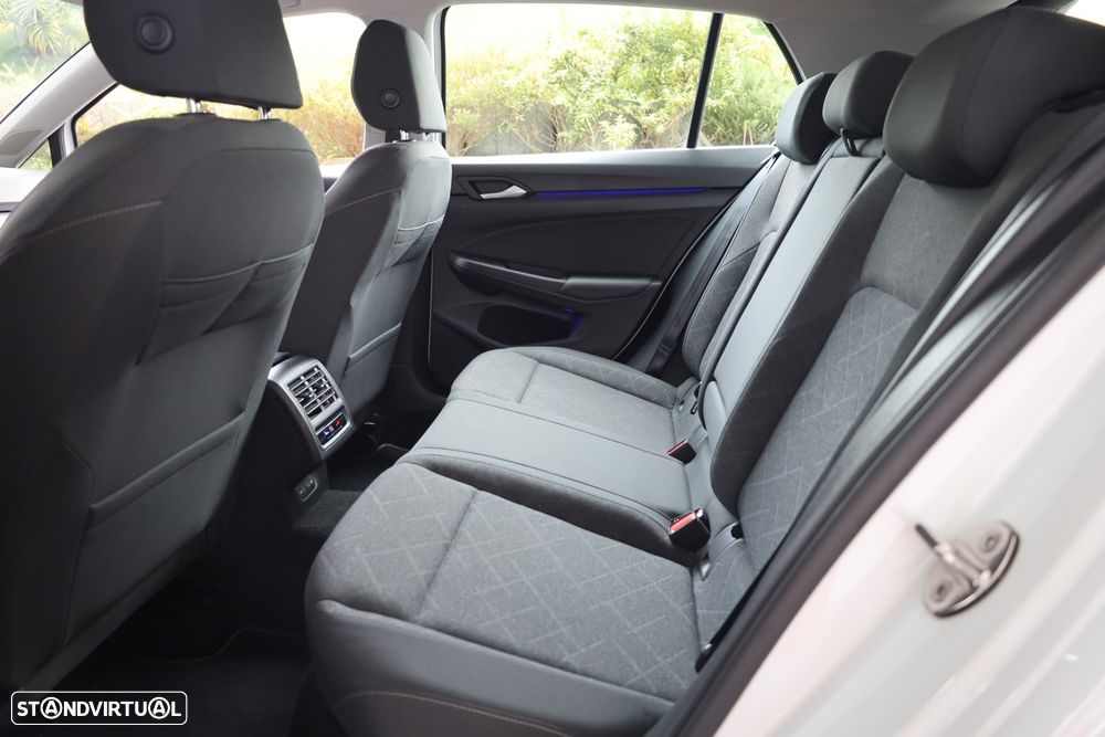 VW Golf 1.0 TSI Life - 52