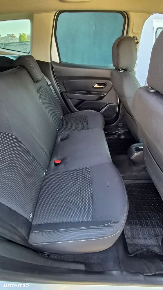Dacia Duster 1.5 dCi 4WD Comfort - 14